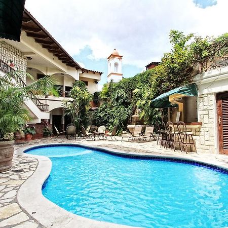 Hotel Plaza Copan Bagian luar foto